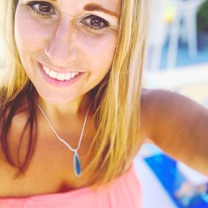 Meet your Posher, Staci